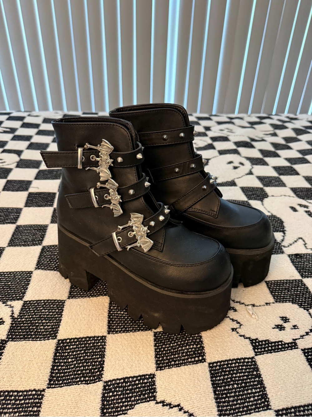 Demonia Ashes 55 - Platform Ankle Boots with Silver Bat Accent - Size 9 - Picture 3 of 5